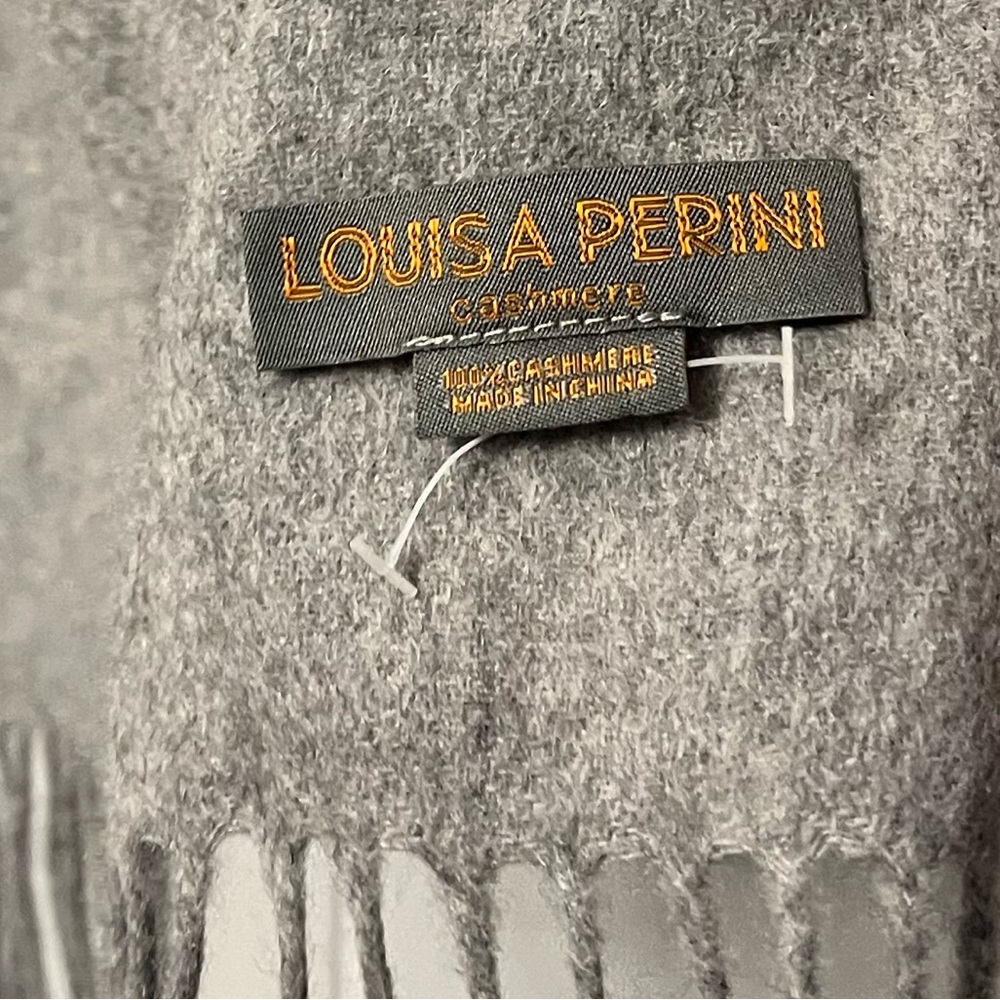 NWOT Louisa Perini 100% Cashmere Scarf Fringe Grey Gray New Soft Winter Neutral - Picture 3 of 5